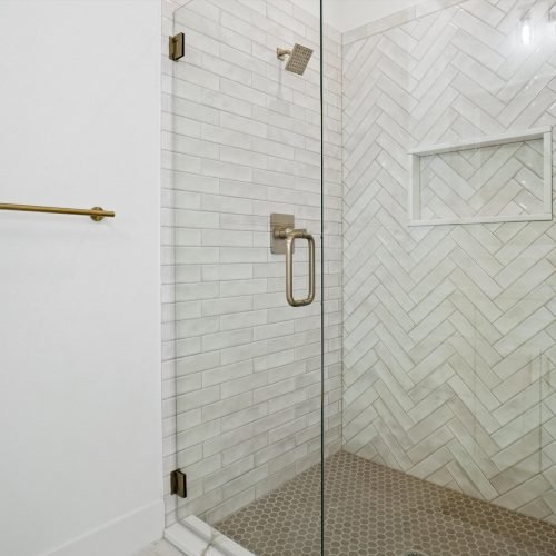 56C5D419-CCFC-47EA-89AE-FE8EC9DABA58